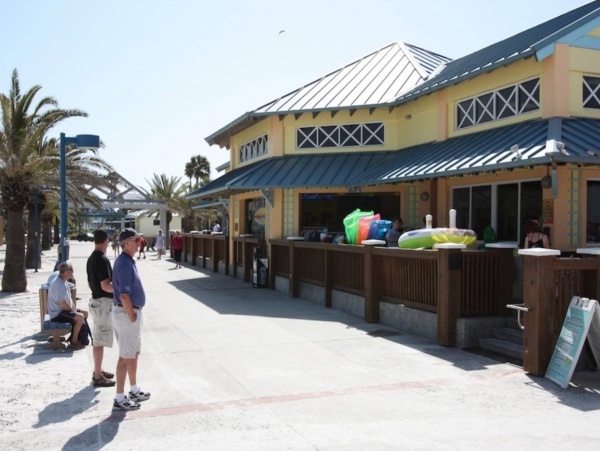 Great Bay View, 2.5 blocks to Clearwater Beach